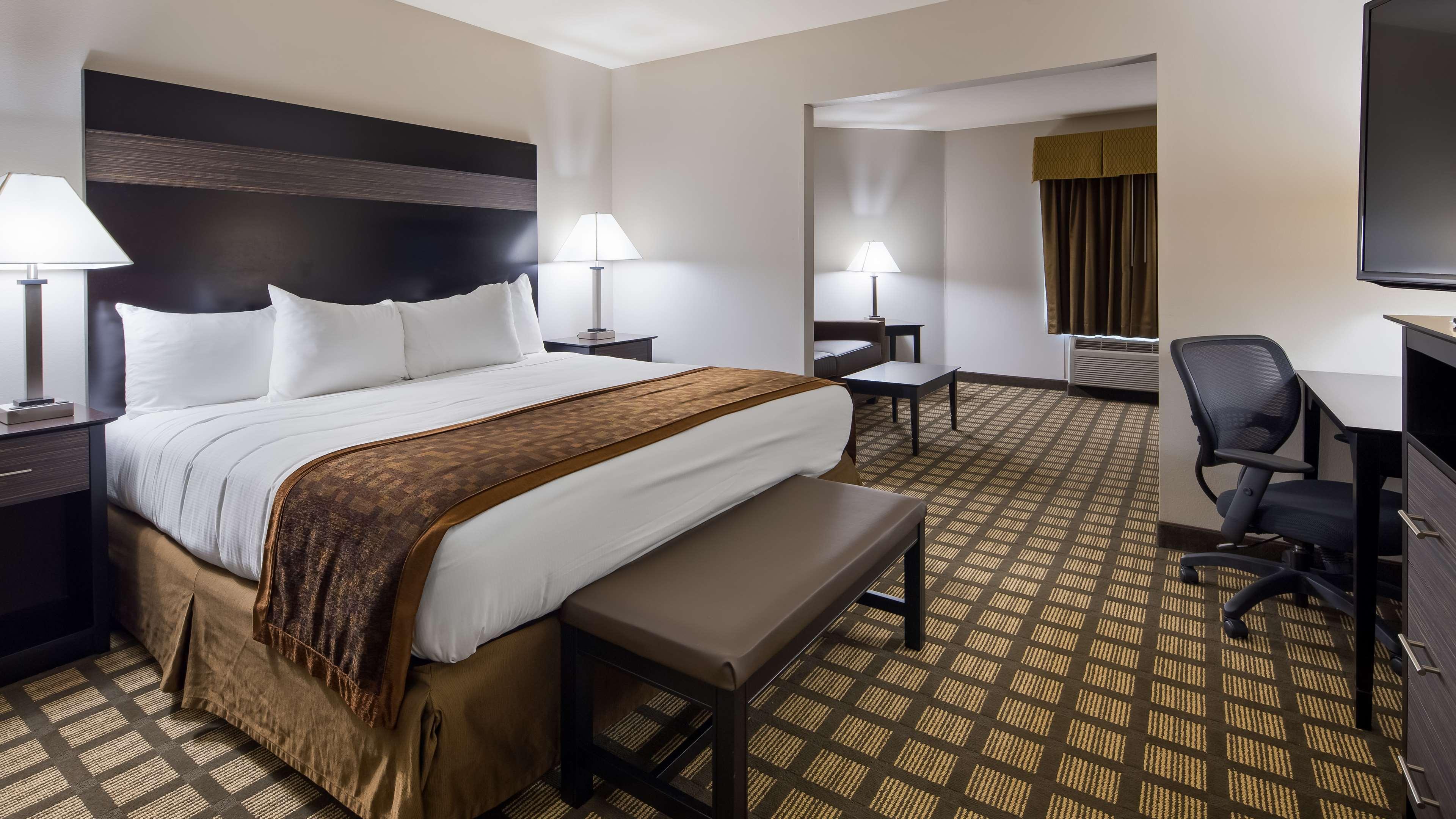 Best Western Beacon Inn Grand Haven Exterior photo